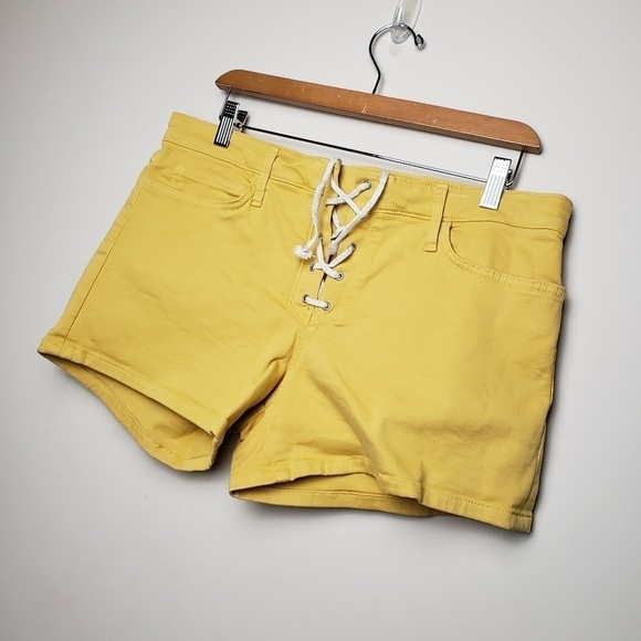 JOE'S Tie Front Yellow Shorts - Picture 2 of 9